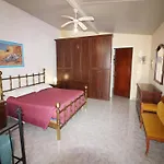 Spacious With A Large Veranda And Pool Feriehus *