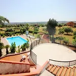 Spacious With A Large Veranda And Pool Feriehus